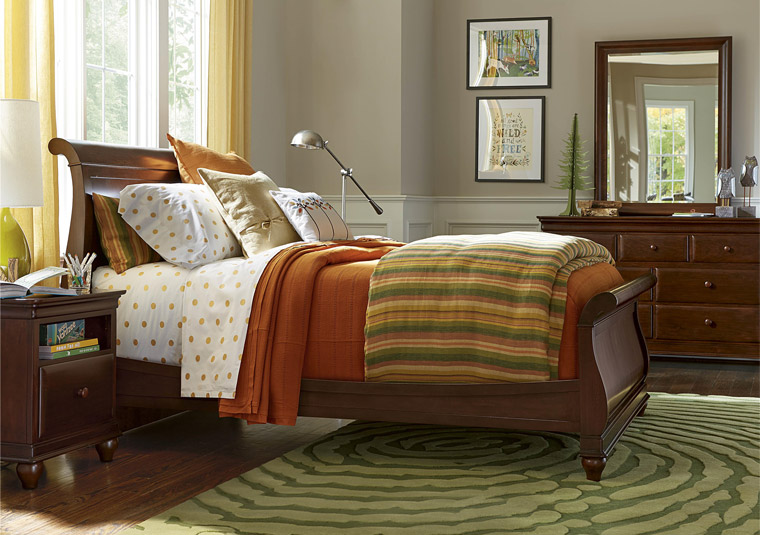 Smartstuff Classics 4.0 Cherry sleigh bed in full size