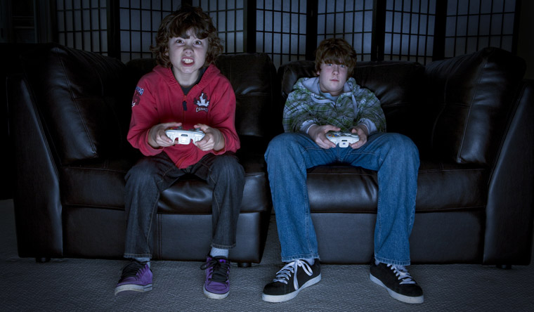 boys addicted to video games