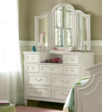 Gabriella dressing chest with mirror