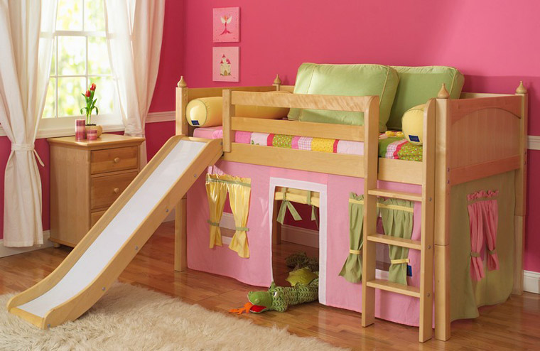 Maxtrix loft bed with play tent