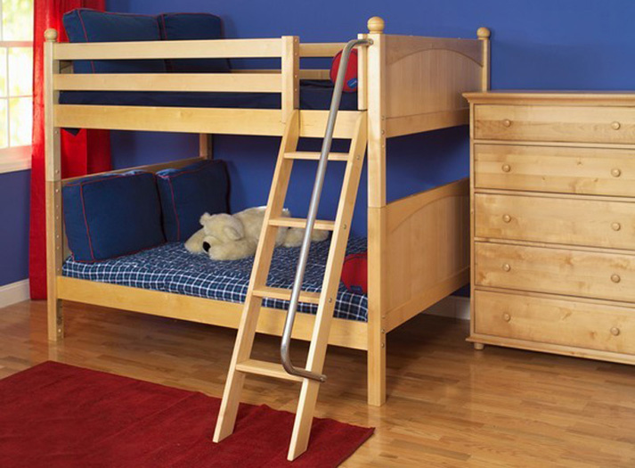 Maxtrix bunk bed with angled ladder