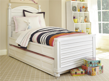 White Reading Bed with Trundle