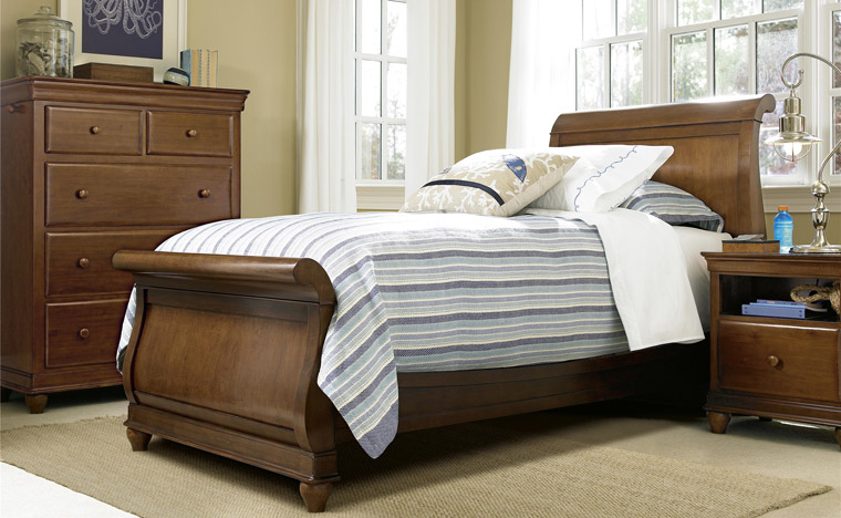 Smartstuff Classics 4.0 Saddle Brown Sleigh Bed