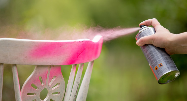 spray painting chair pink